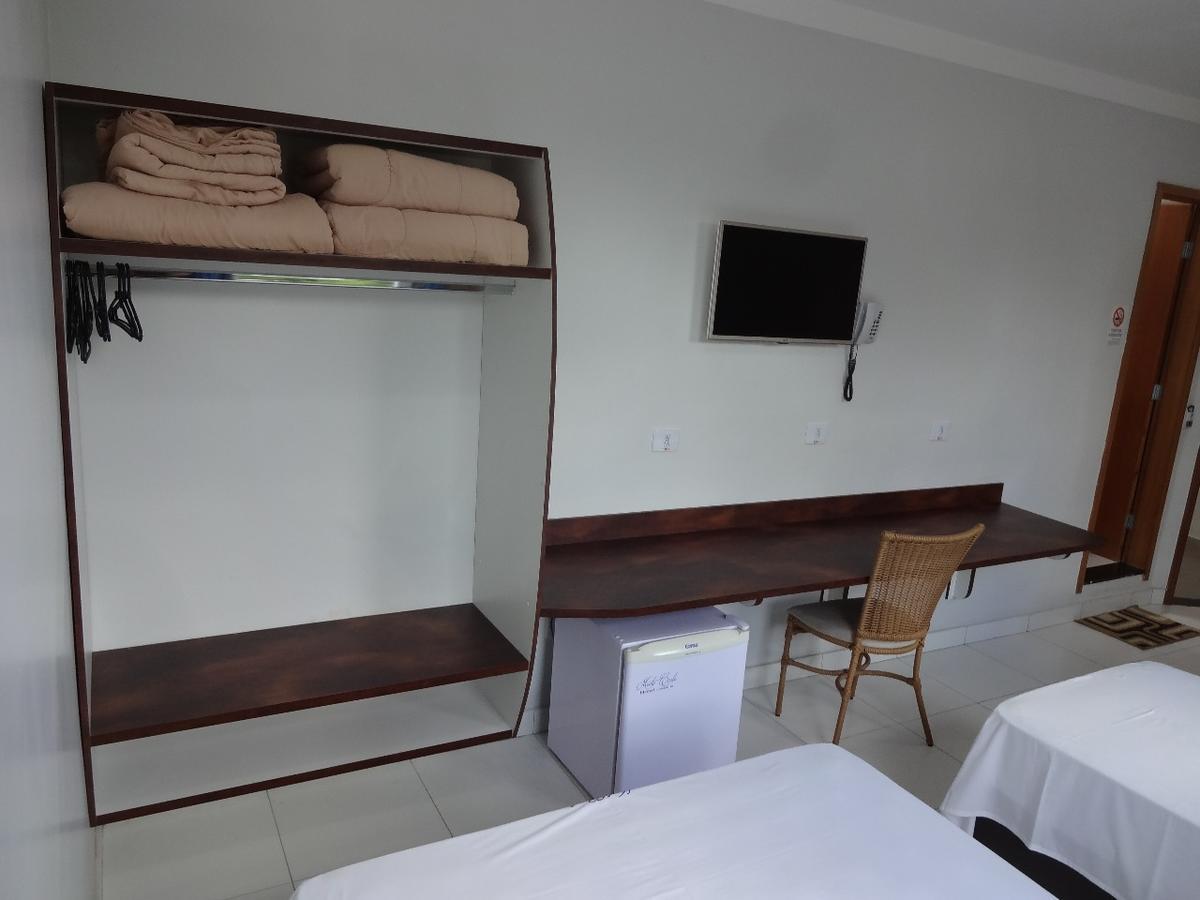Hotel Monte Carlo Uberlândia Exteriör bild